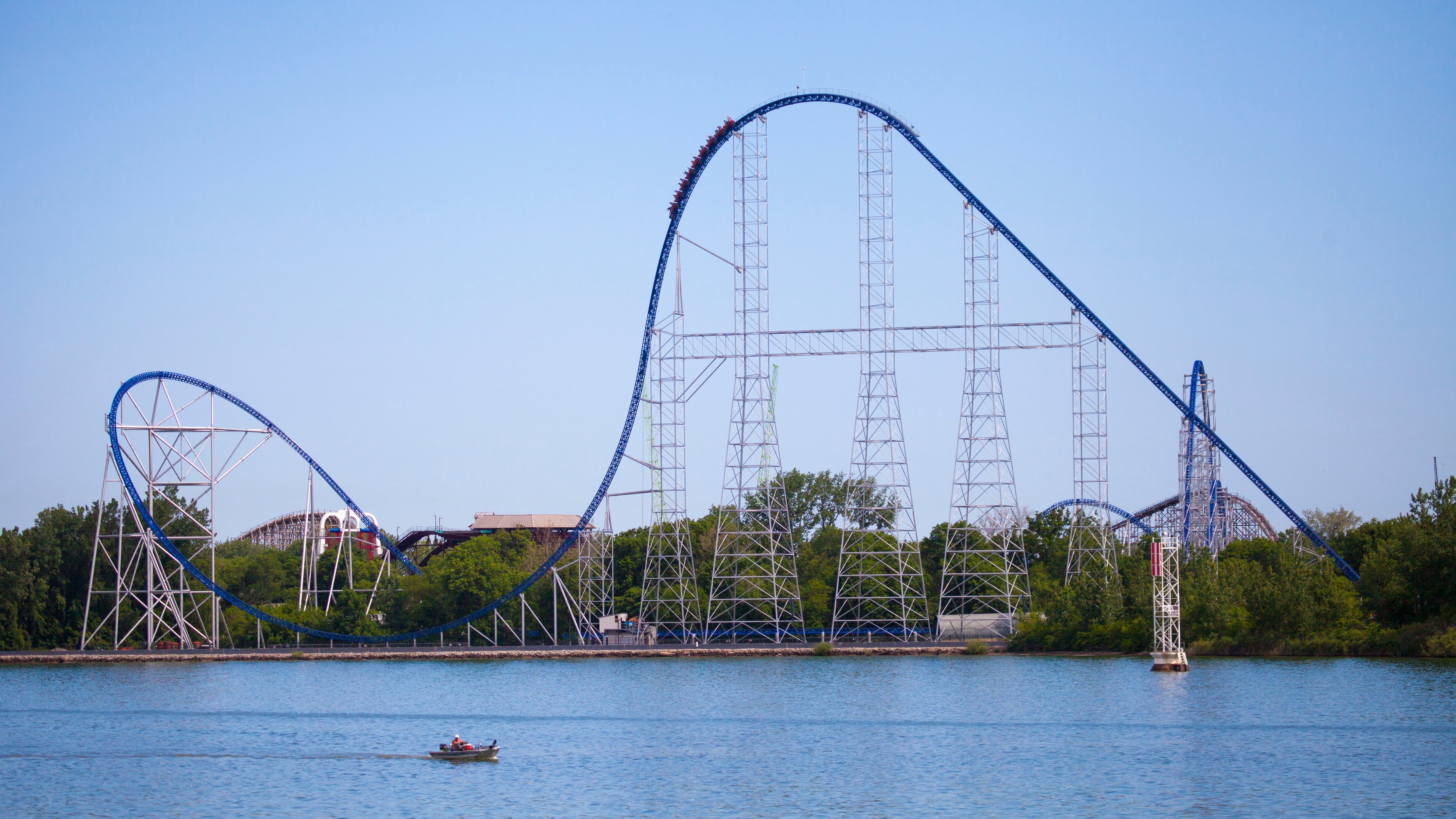 Millennium Force Closed After Bracket Falls Into Guest Area