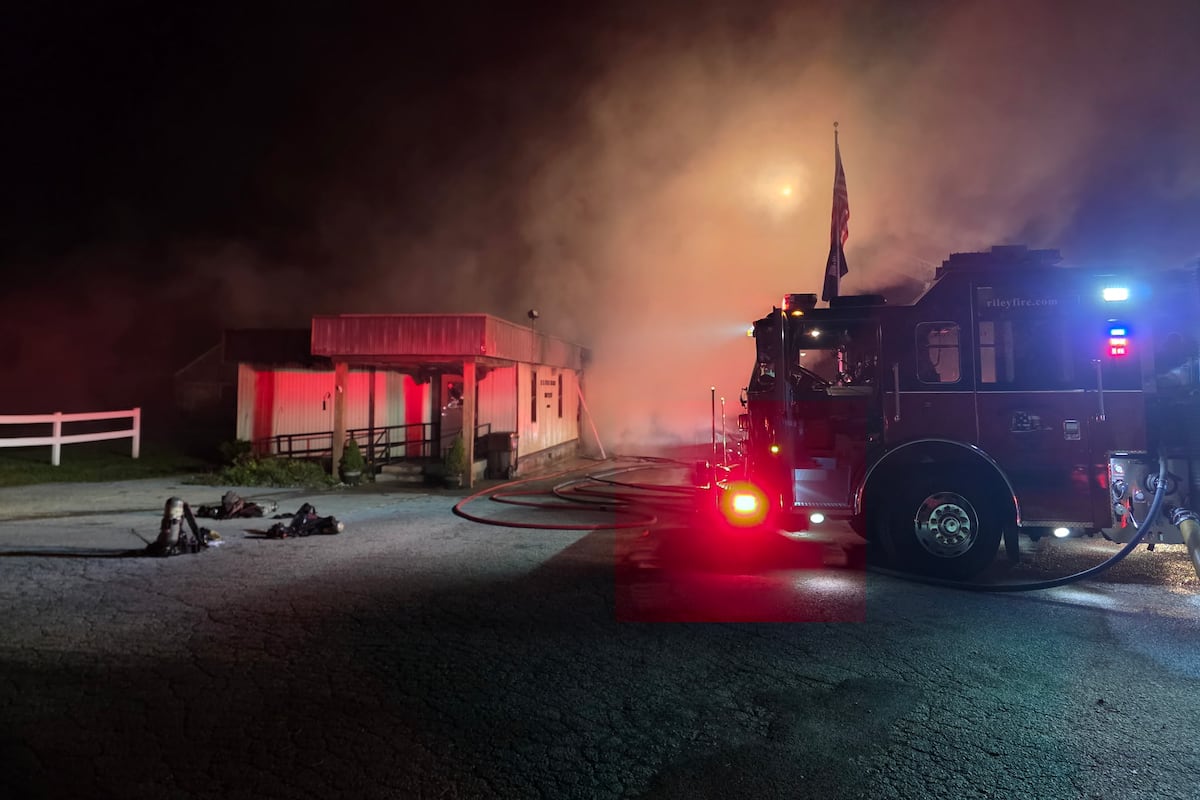 Buildinds Post USPS suspends operations at Riley Post Office after fire